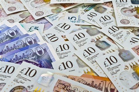 20 us dollars in uk pounds - Analyze historical currency charts or live US dollar / British pound sterling rates and get free rate alerts directly to your email. ... 7.92676 GBP: 20 USD: 15.85352 ... 